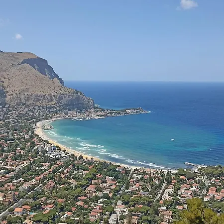 Casa Nina Сasa de vacaciones Mondello